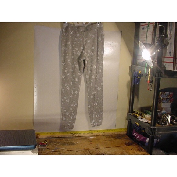 RACHAEL ZOE Gray Snowflake Stretch Pants - Size S/P - Picture 3 of 4